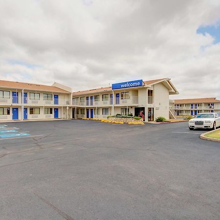 Motel 6 - Oklahoma City Airport Exteriör bild